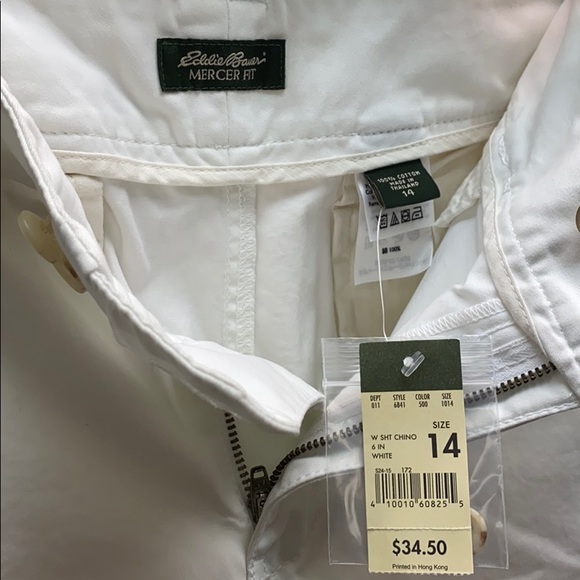 NWT size 14 white shorts Eddie Bauer “Mercer fit” - Picture 3 of 3